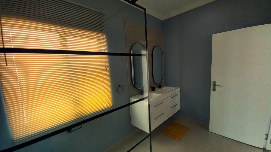 3 Bedroom Property for Sale in Shelley Point Western Cape